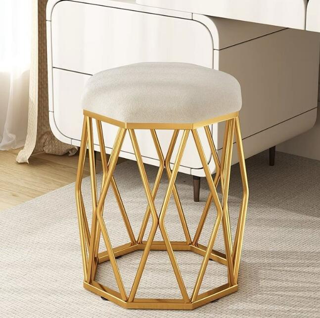 丸い椅子ホーム北欧風モダンな女の子のベッドルームチェア　ネイルチェア　化粧椅子