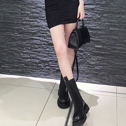 ブーツ ショートブーツ レディースブーツ 8cmヒール インソール 太ヒール 光沢 歩きやすい 痛くない 履きやすい かわいい 大人可愛い きれいめ シンプル カジュアル 大人 上品 おしゃれ