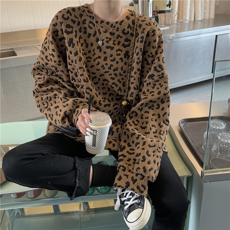 2カラー トップス レディース トレーナー 長袖 ラウンドネック ゆったり人気 ワンサイズ アニマル ヒョウ柄 レオパード カジュアル ガーリー こなれ感 大人 かわいい 可愛い おしゃれ お洒落