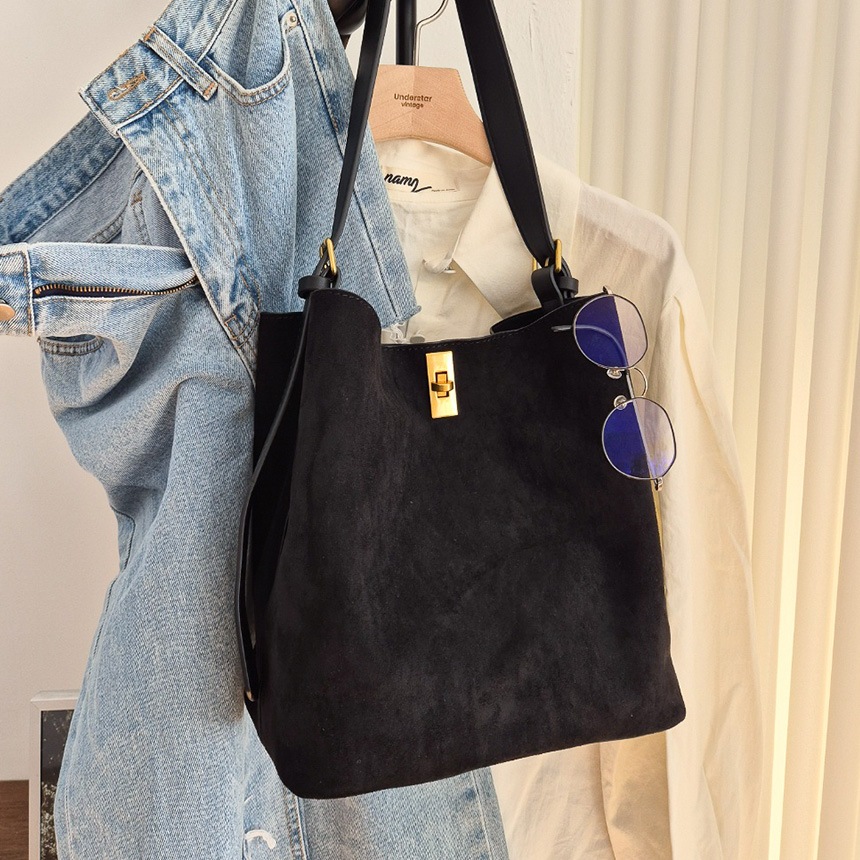 【S-EL】エコスエード ショルダーバッグ