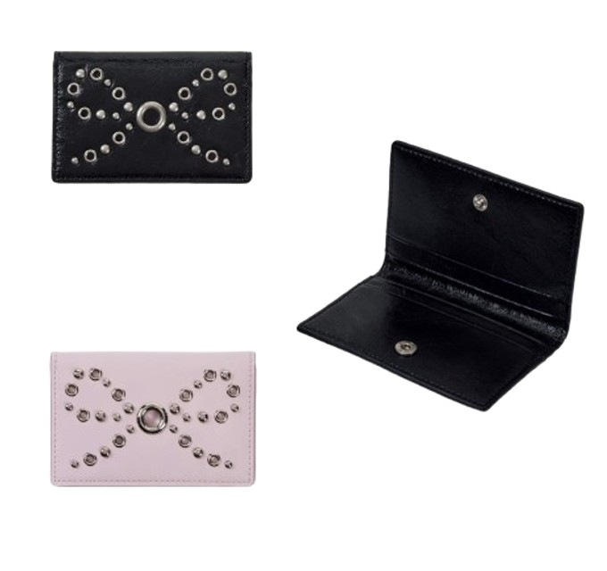 [ Magpie Goth Stud Card Wallet ]