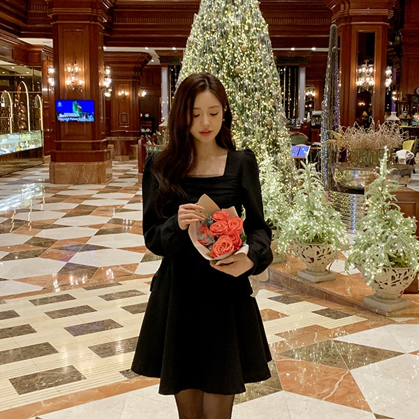 (2丈/年末ルック) ルブランシュスクエアネックシアーシャーリングフレアワンピース op15874