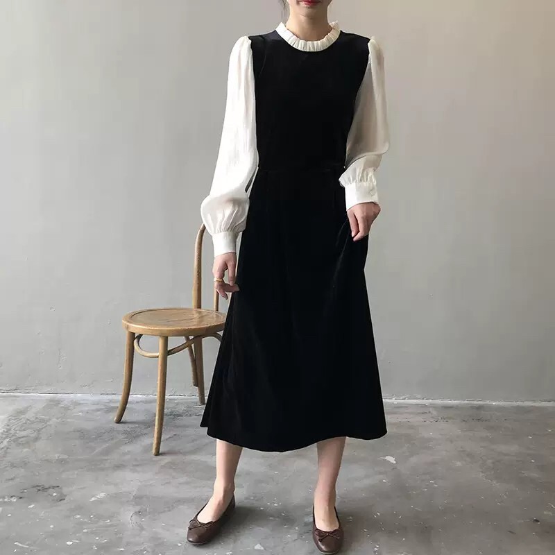 ワンピース ロング ロング丈 袖あり 長袖 ボリューム袖 ラウンドネック Aライン ベルベット かわいい 大人可愛い シンプル おしゃれ レトロ 大人可愛い 大人女子 こなれ感 モード系 セクシー