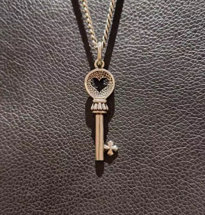 【値下げ】Guild surfliner whitestage 訳あり特価 値下げ】Guild surfliner whitestage 訳あり特価 - メルカリ