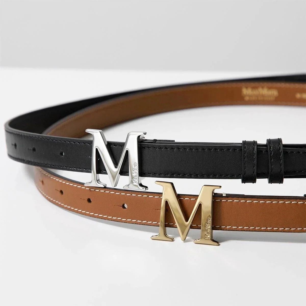 MAX MARA マックスマーラ ナローベルト MCLASSIC20 レディース Mロゴバックル レザー カラー2色