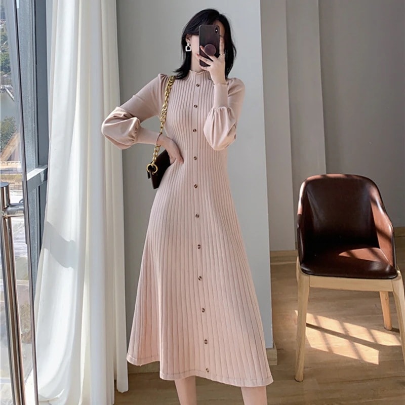 ニットワンピース ボトルネック ワンピース ミモレ ミモレ丈 長袖 パフスリーブ 萌袖 ハイネック フレア スリム リブニット 伸縮性 ボタン ニット かわいい 大人可愛い きれいめ シンプル 大人