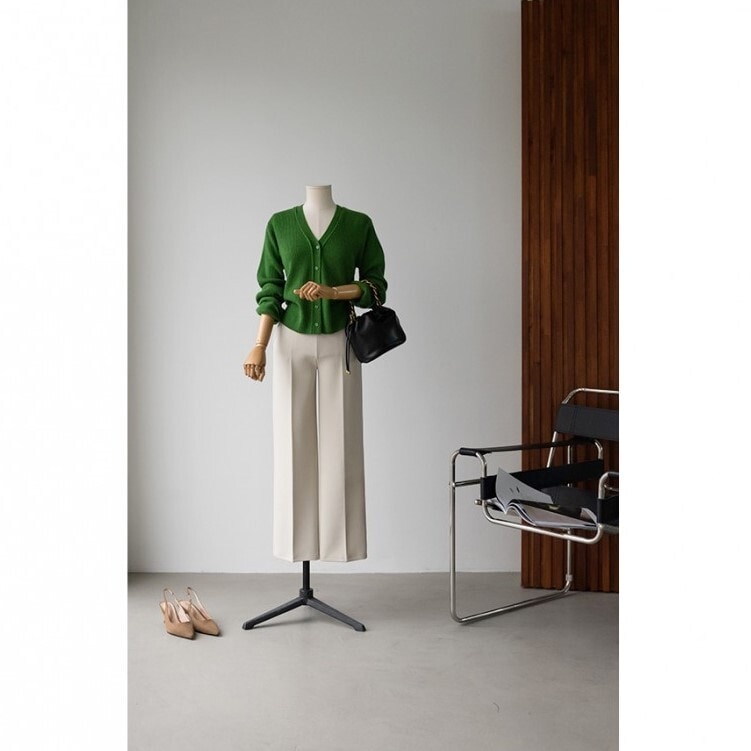 ボトムス パンツ ワイドパンツ 膝下 アンクル丈 ワイド 伸縮性 ウエストゴム ポリエステル かわいい 大人可愛い きれいめ シンプル カジュアル 大人 上品 おしゃれ お洒落 かっこいい 大人女子