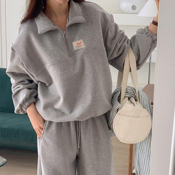 (SET)ラベルハーフジップジョガーパンツセット 春の変わり目