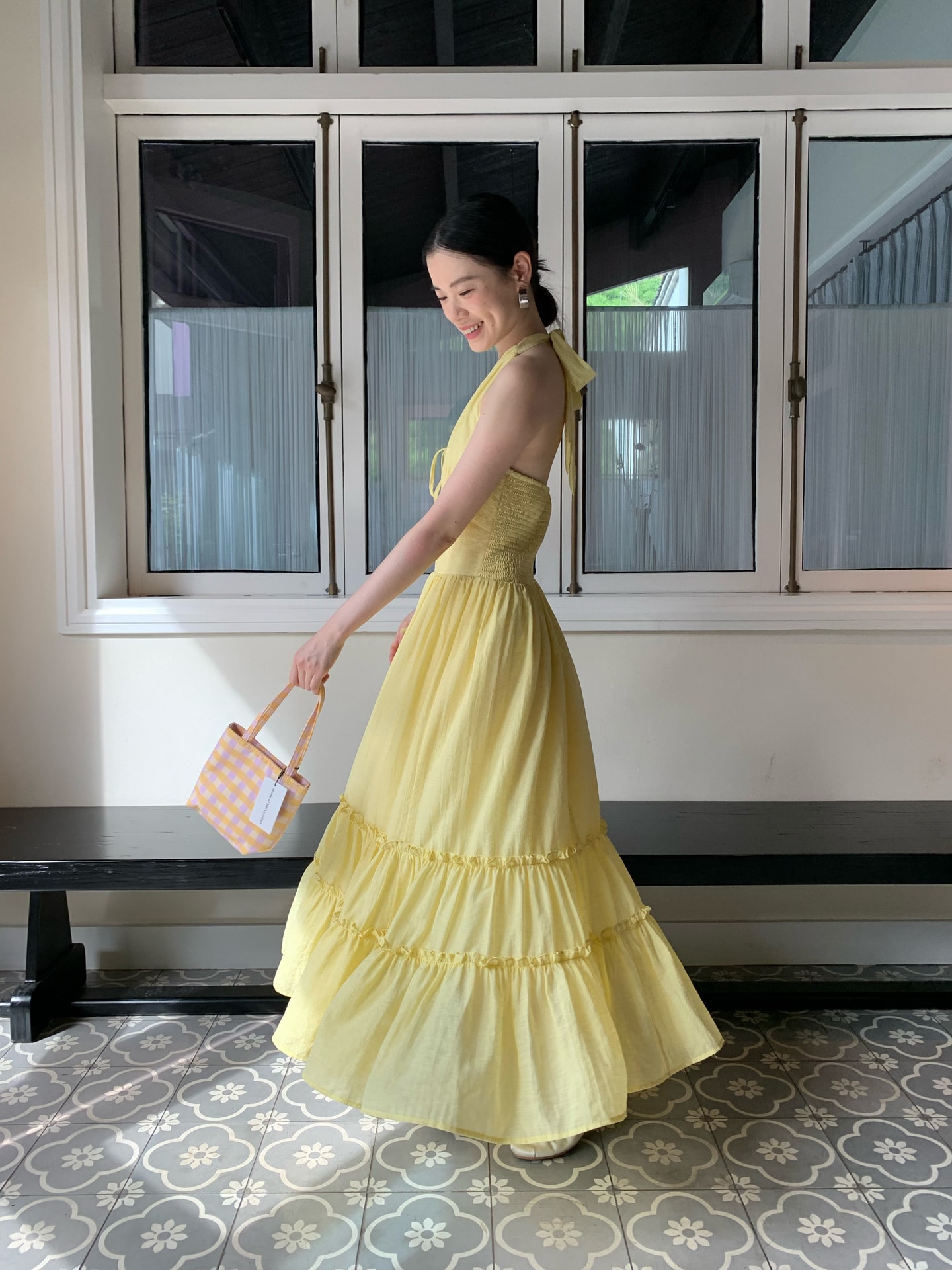 夏フレンチドーパミン雰囲気感绝美露背中ストラップワンピースレディースS5760