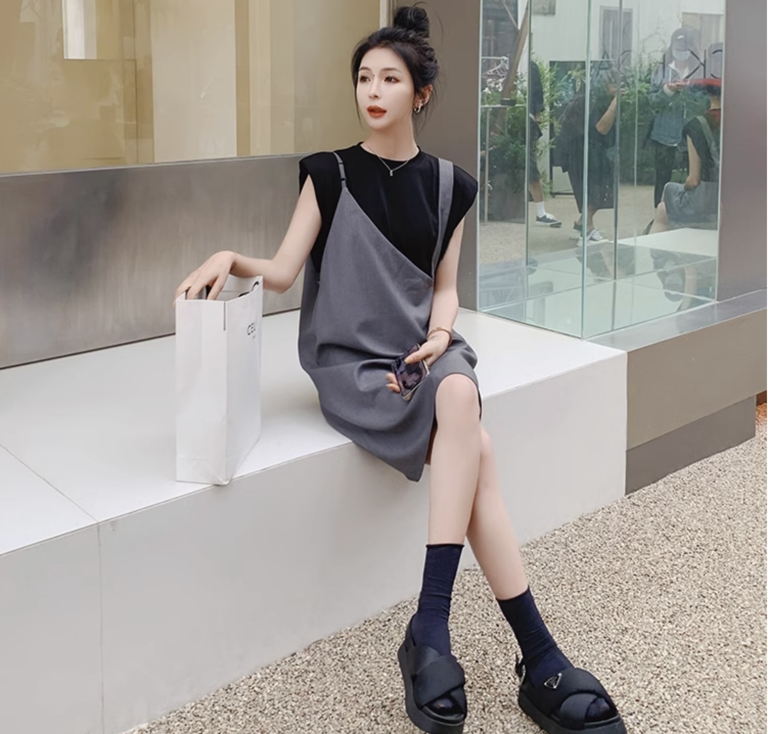 レディース トップス スカート ボトムス 上下セット サロペット Tシャツ プルオーバー ミニ 台形 個性的 夏服 ミニ ショート ひざ丈 袖あり フレンチスリーブ クルーネック 丸首 Uネ