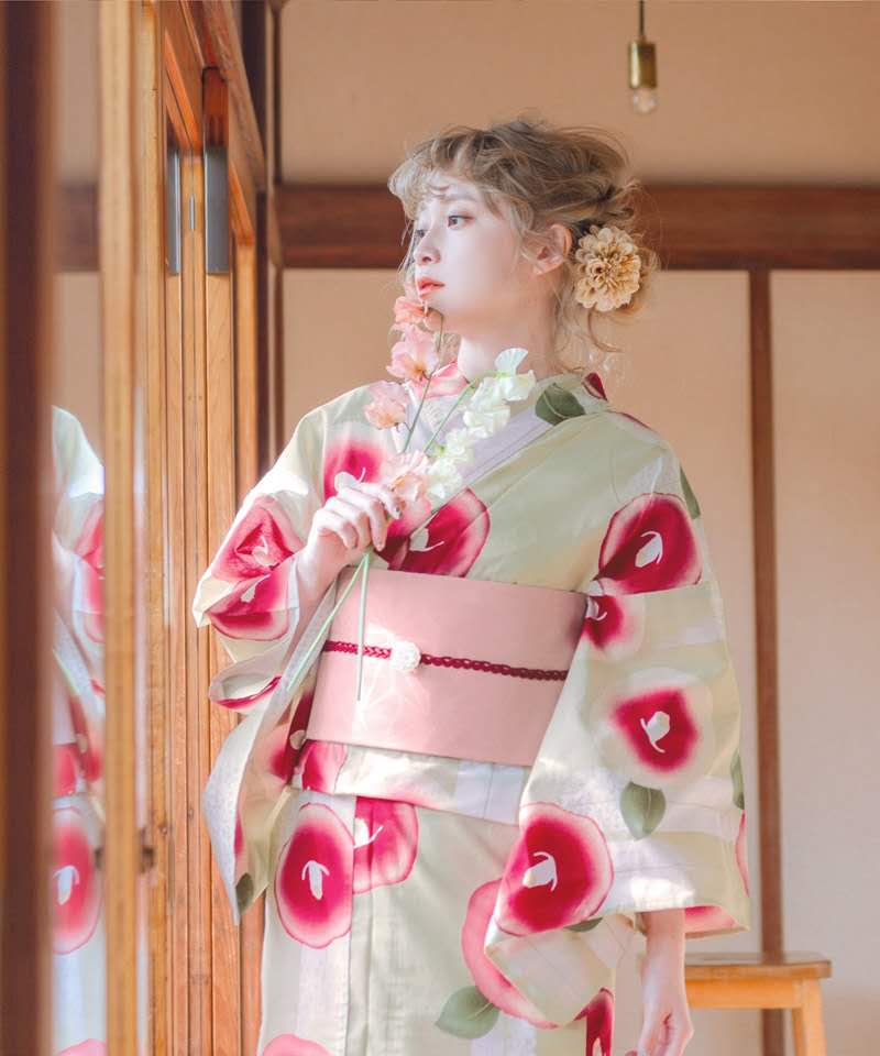 【急速出荷】日本の着物 ゆかた 女性 伝統的 フォーマル スタイル 日本の写真撮影 旅行服 綿生地 Cos