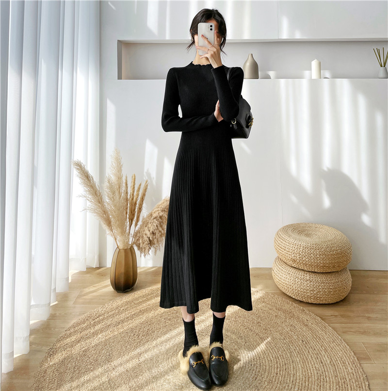 ミディアムレングスセーターワンピースブラックボトムニットワンピースサブ秋冬と女性薄い小さな黒いドレス