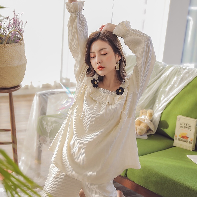 【日本未発売/送料無料】マタニティ パジャマ スクエアネック フリル リブ 花モチーフ リボン