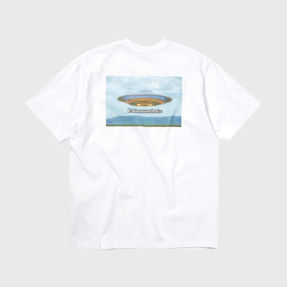 ディス・イズ・ネヴァー・ザット UFO Tシャツホワイト