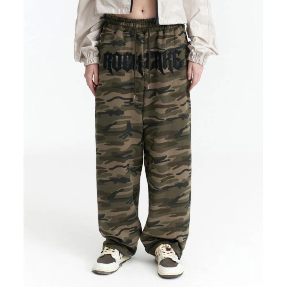 ROCKCAKE Camo Metal Graphics Pants Khaki RC23PT00440