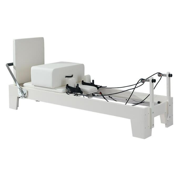 木製ピラティスリフォーマー機器ボディ用スライディングベッド　ヨガプラティス器具　ヨガベッド