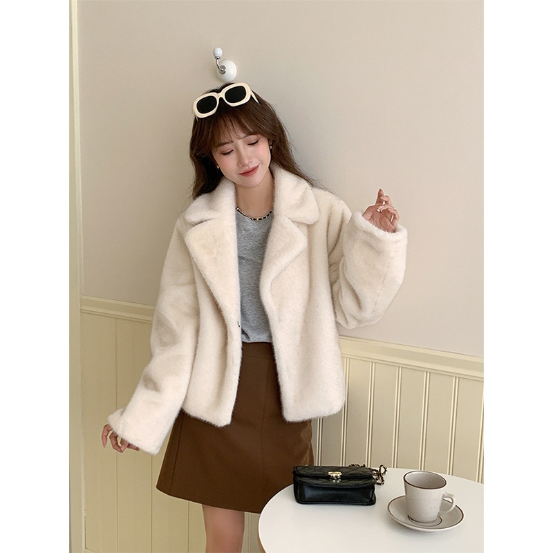 ルースと同じスタイルの女性用毛皮コート秋と冬のショートスーツカラーコート毛皮ワンピースの多用途な若いスタイルのコート 6,528円