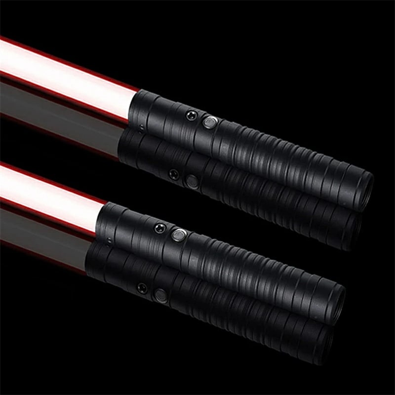 「クリスマスに間に合わない」LED ライトセーバー 2本セット充電式 14色 合体可能 光る刀 光る剣 コスプレ カラーチェンジ 撮影用小道具 光るソード 光るおもちゃ 誕生日 プレゼント led パ