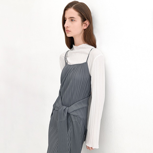 (OP-6257)PLEATS DOUBLE STRING SLEEVELESS DRESS