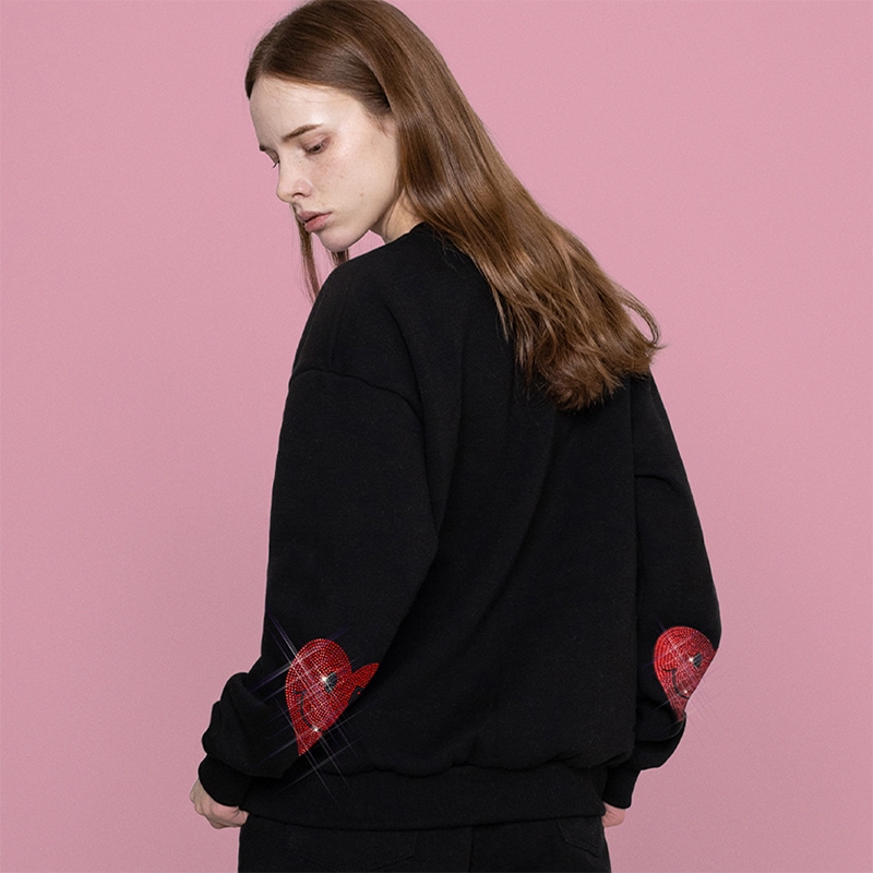 [UNISEX]エルボーハートスマイルビーズマンツーマン_ブラック