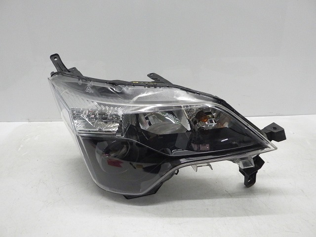 品揃え豊富で コーティング加工済　トヨタ　140系　スペイド　前期　右ヘッドライト　HID　52-261　刻印B5　220914101 その他