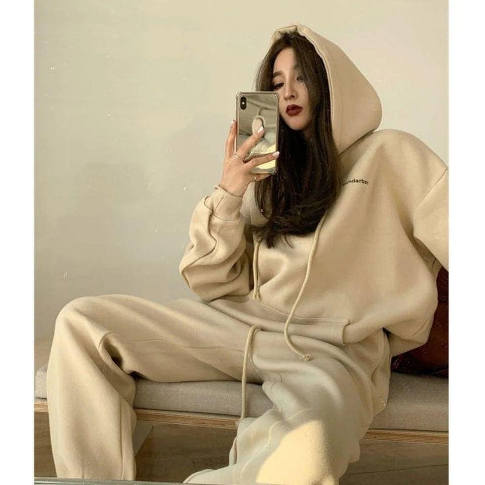 秋冬 新作韓国ファッションアップセットアップ レディース 秋 新作 スウエット 二点セット ゆるい