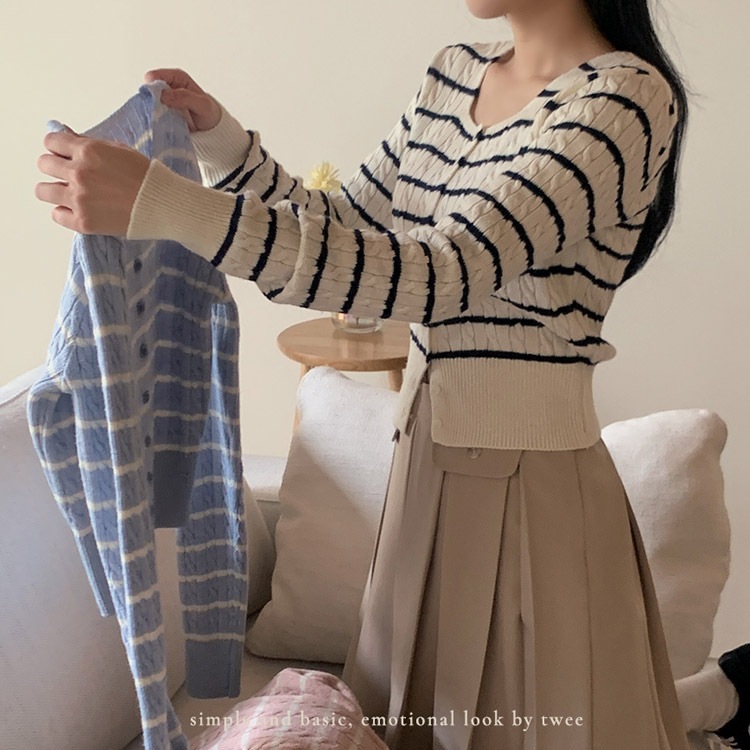 [tcd0231] 韓国ファッションストライプケーブルスクエアカーディガン 4,724円