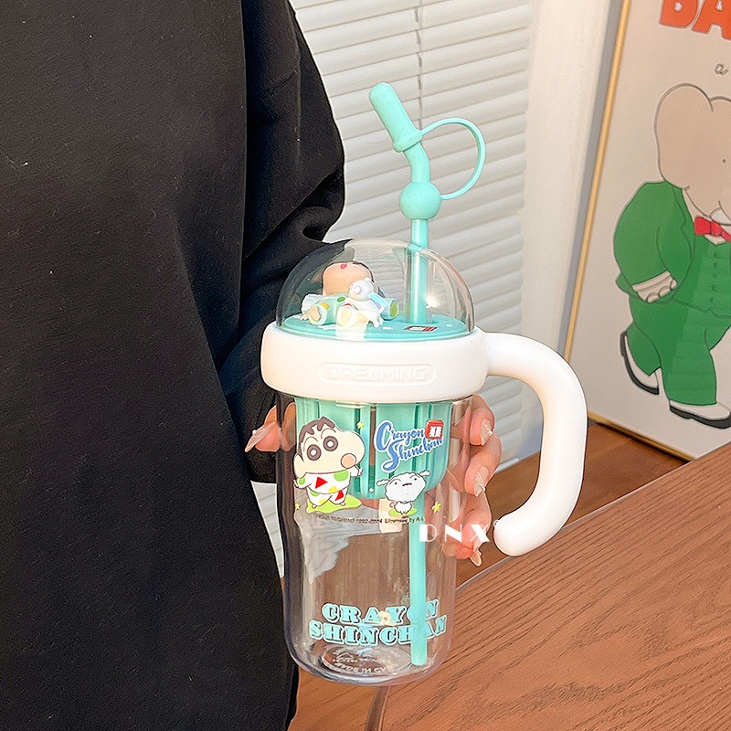 クレヨンしんちゃん おしゃれ 可愛い ストロー付き 水筒 大容量 オフィス用 ハンドル付き プラスチック 耐熱