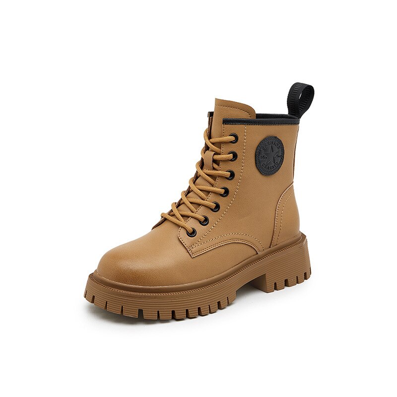 本革マーチンブーツ女性厚底英倫レトロ機関車女性靴秋に蹴られない大黄ブーツショートブーツ 5,095円