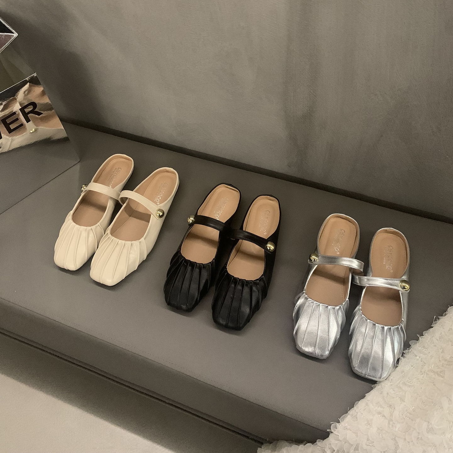 ハーフスリッパ フラットサンダル女性夏百掛け 新型マリンミュラーとスカートのサンダル