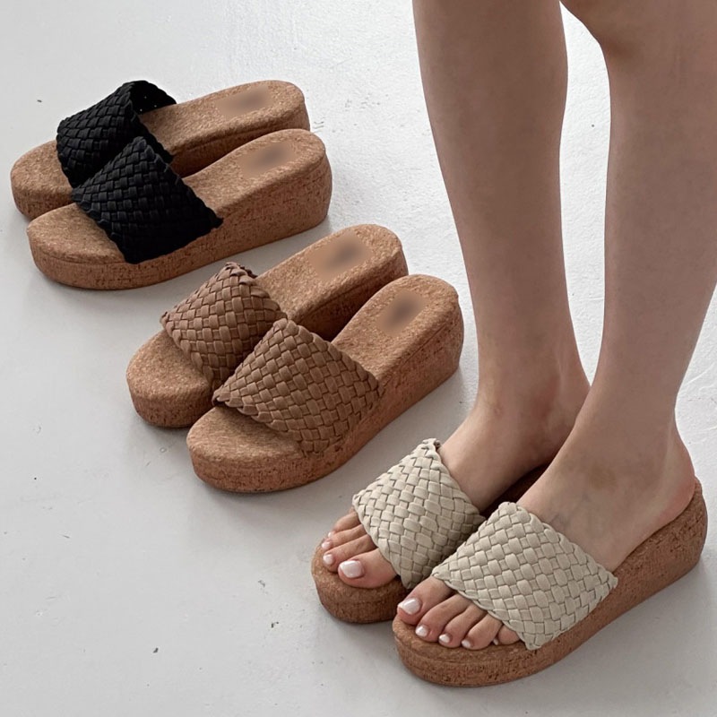 3color モダン, ベーシックな雰囲気の 編み込みデザイン オープントゥ 6cmヒール デイリー厚底．ウェッジサンダル．ミュール
