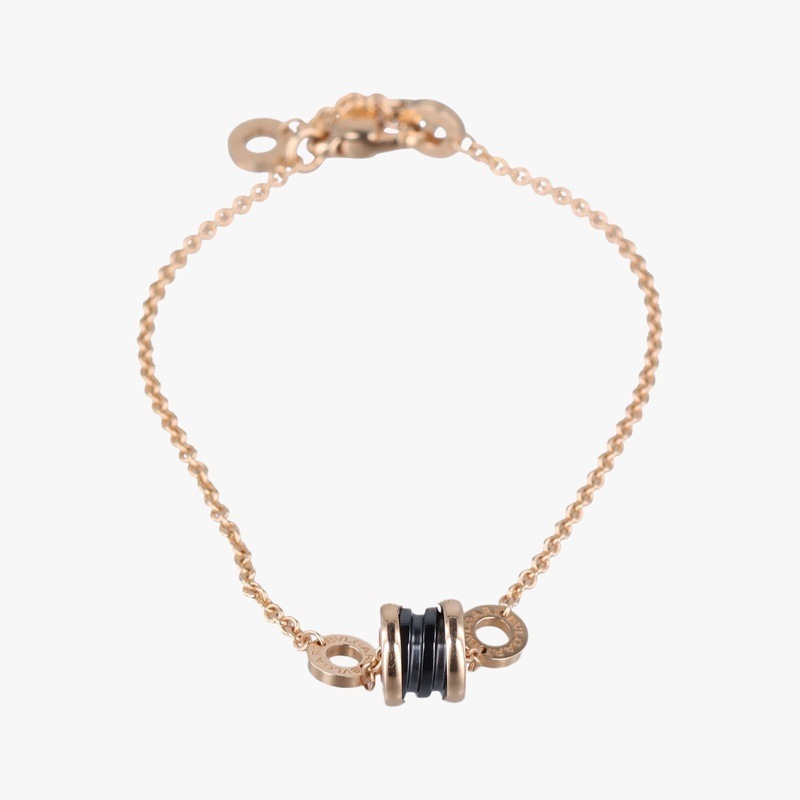 ビーゼロワンゴールド×ブラックAU750354811PY7CLL中古