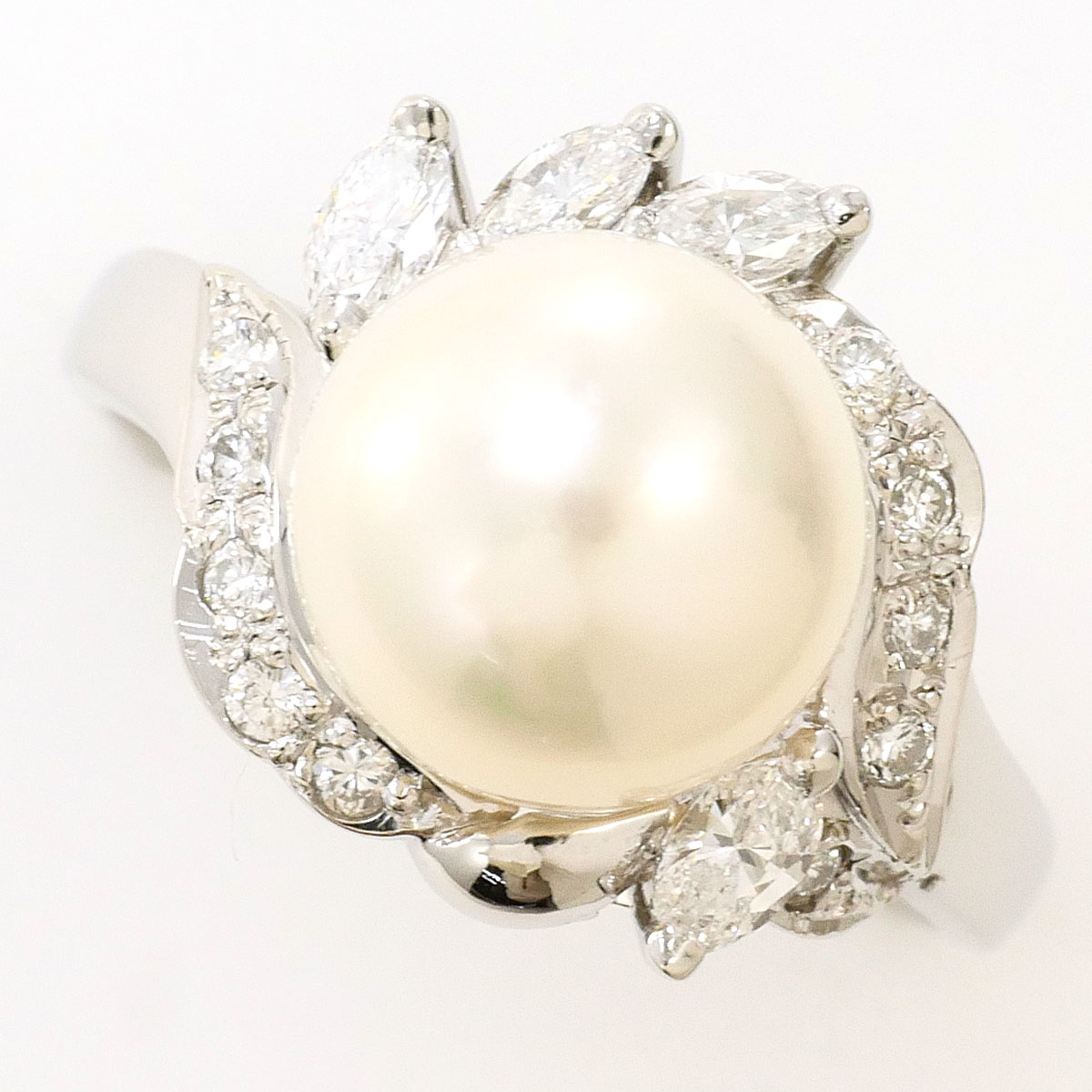 PT900 プラチナ リング・指輪 9.5号 パール（真珠） ダイヤモンド 0.31 ct 総重量約5.5g 中古