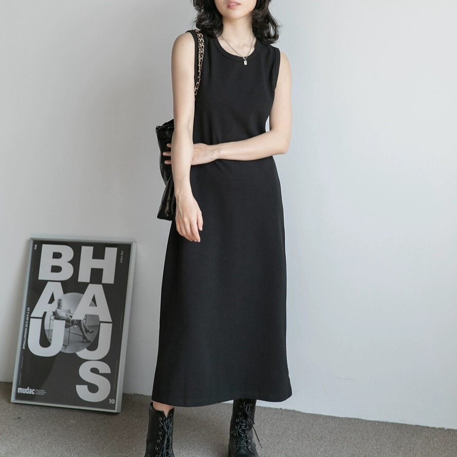 ワンピース ミニ丈 膝上 膝下 ロング丈 袖なし ノースリーブ ラウンドネック ストレート Iライン スリット バックスリット 薄手 大人可愛い きれいめ シンプル 大人 おしゃれ お洒落 かっこいい