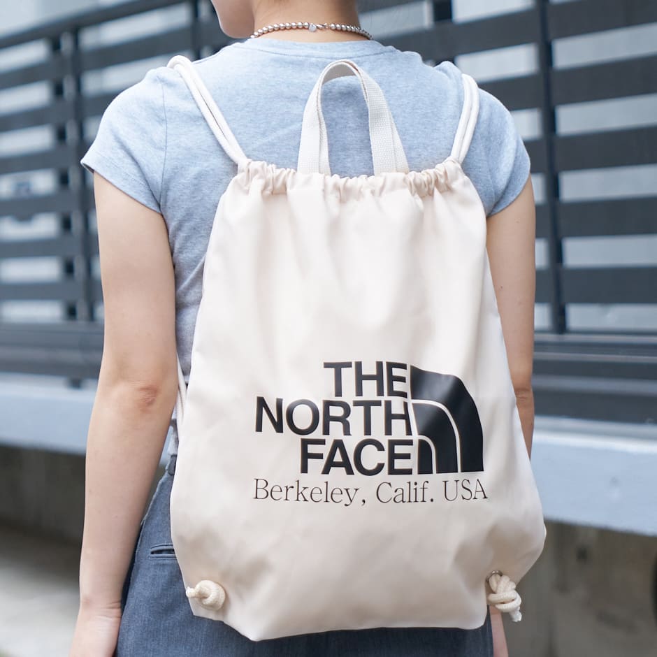 ノースフェイス バッグ メンズ レディース 2WAY ナップサック クリーム BIG LOGO STRING BAG NN2PQ13K-CRE THE NORTH FACE A4対応