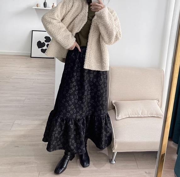 レディース スカート フレア ロング マーメイド フリル もこもこ ハイウエスト 大人可愛い シンプル カジュアル おしゃれ こなれ感 ラフ ガーリー ルーズ 個性的 モード系 エレガント モダン