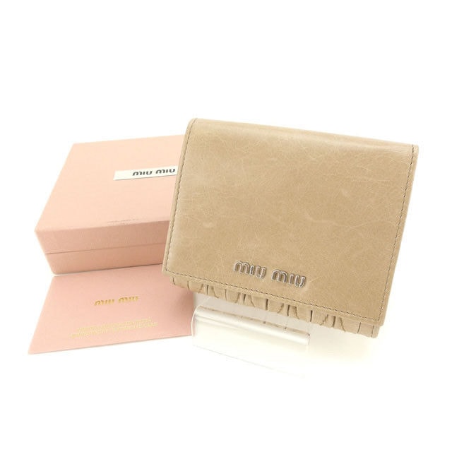 三つ折り財布 ベージュ 中古 28,897円
