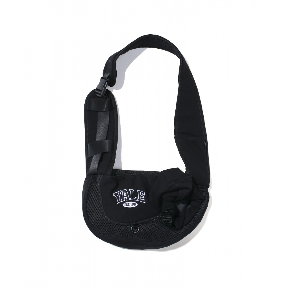 YALE PET スリングバッグ BLACK S