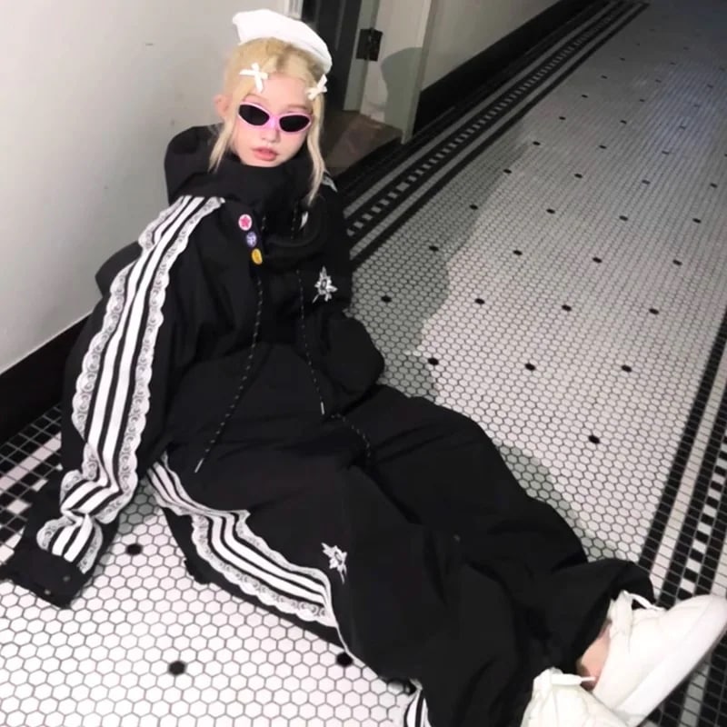 スノーボードウェア 2024 2025 上下セット メンズ レディース パンツ ズボン アウター ストライプ 黒 耐水20000 セットアップ 3Lスキーウェア スノボウェア スノー 韓国風 防水防風