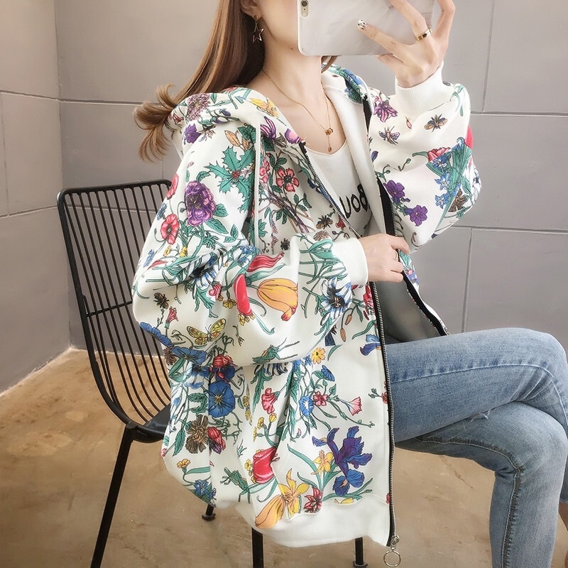 カラフル 花柄 プリント パーカー ジップアップ 前あき スウェット 袖あり 長袖 かわいい 大人可愛い おしゃれ 大人女子 ラブリー ラフ ビッグシルエット ゆったり 体型カバー 個性的 存在感 公