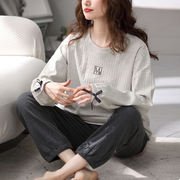 ルームウェア 部屋着 寝巻き ナイトウェア ロング ロング丈 マキシ マキシ丈 9分丈 アンクル丈 長袖 ラウンドネック 伸縮性 薄手 大人可愛い シンプル カジュアル 大人 上品 おしゃれ