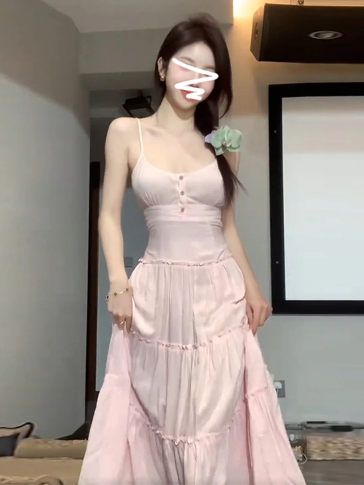 2024初春の新しいスタイル優しいスタイルフレンチピンクサスペンダードレス夏の女性の海辺の妖精ロングドレス