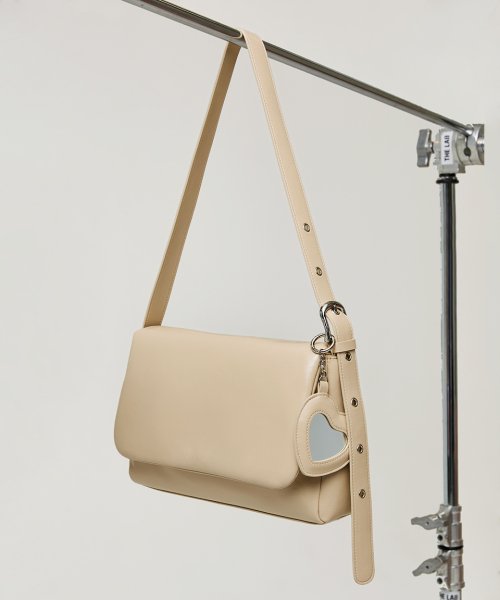 Heart Mirror Puffer Shoulder Cross Bag _ Beige
