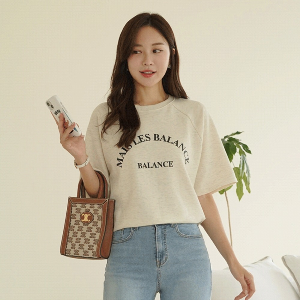 Click & Funny ランダーナグランドレタリングスウェットシャツ