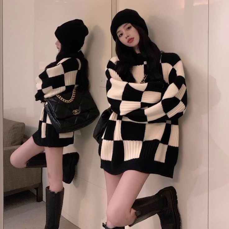 レディース トップス ニット セーター プルオーバー 長袖 ボリューム袖 萌袖 かわいい 大人可愛い カジュアル こなれ感 ラフ チェック 総柄 秋 冬 10代 20代 30代 デート お出かけ