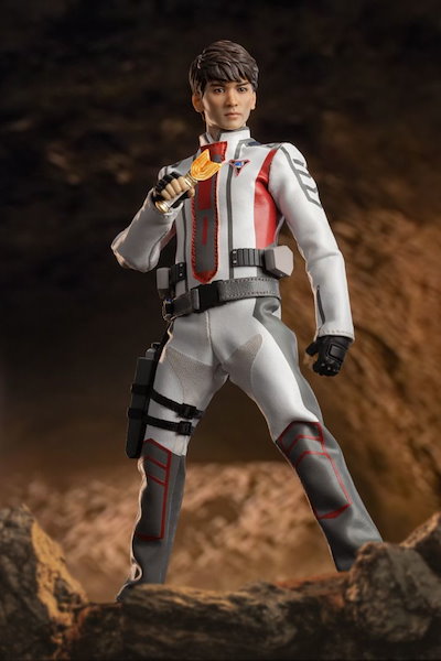 新品未開封 BLADE TOYS BT-002 GUTS隊員マドカ・ダイゴ アウ