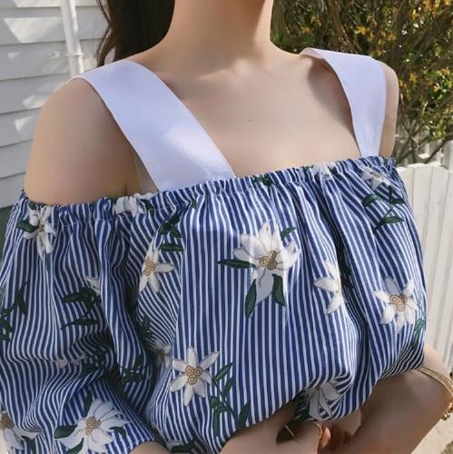 2235.重ね着風 花柄 ストライプ トップス(ブルー) 100,000円