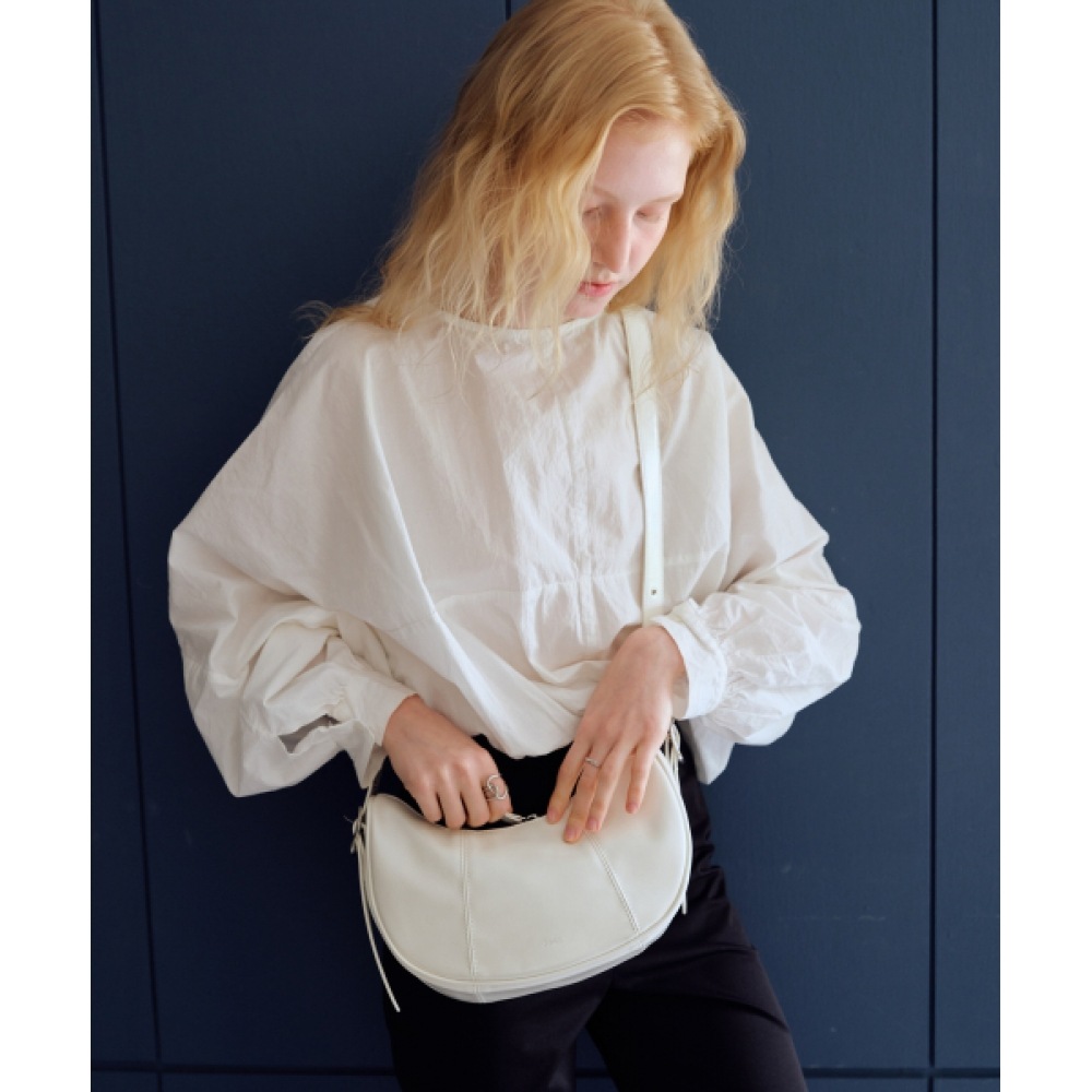 OVHEE メリー ホーボーバッグ Meli Hobo Bag_Ivory