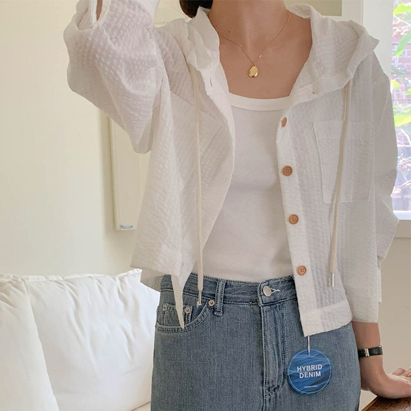【1つ買うと10つ無料】夏の気質多用途のシングルブレストストライプショートルーズロングスリーブ女性用のわずかに透明な日焼け止めフード付きシャツ