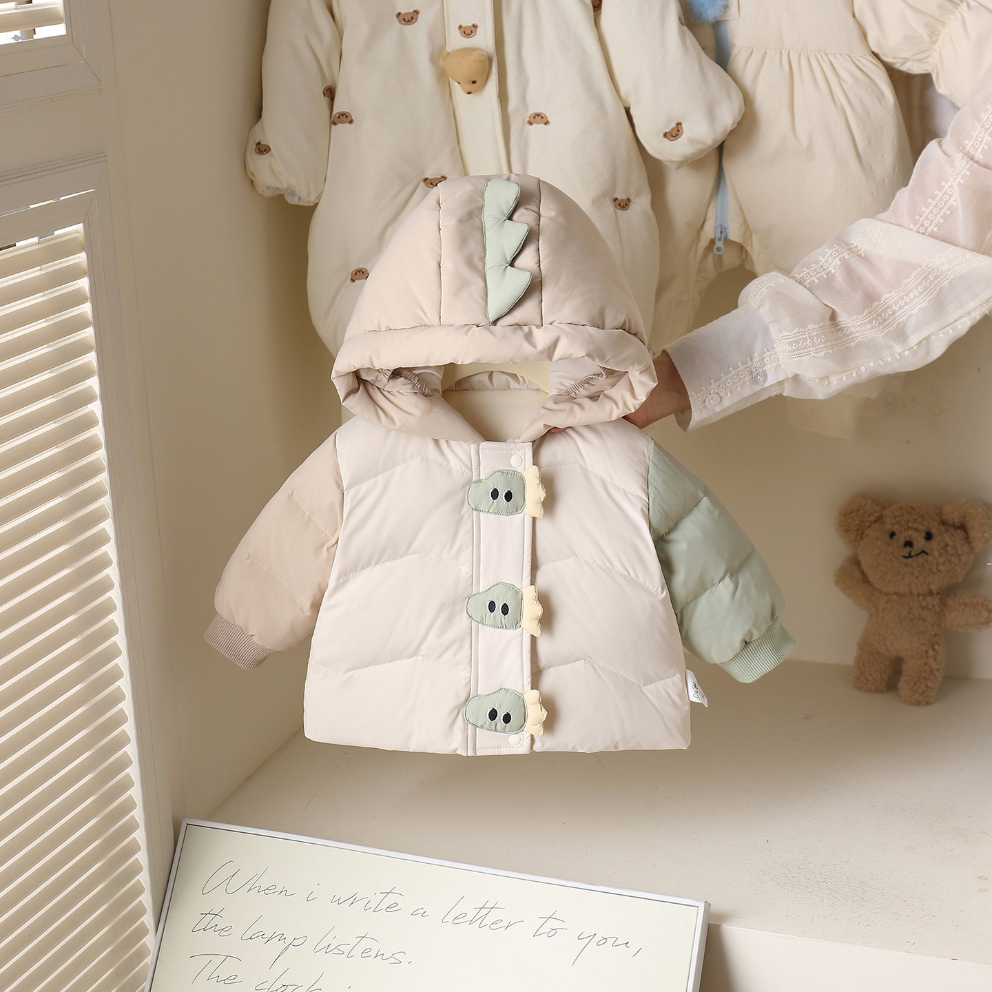 ベビーダウンジャケット 冬用ホワイトダックダウンフード付き服 男の子用 幼児用 厚手保温冬服 子供用ダウンコート